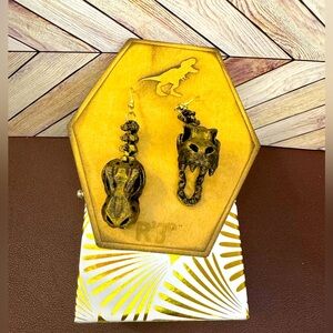 Articulated T-Rex skull earrings